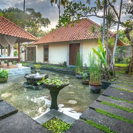 Natah Bale Villas Sanur  Luaran gambar