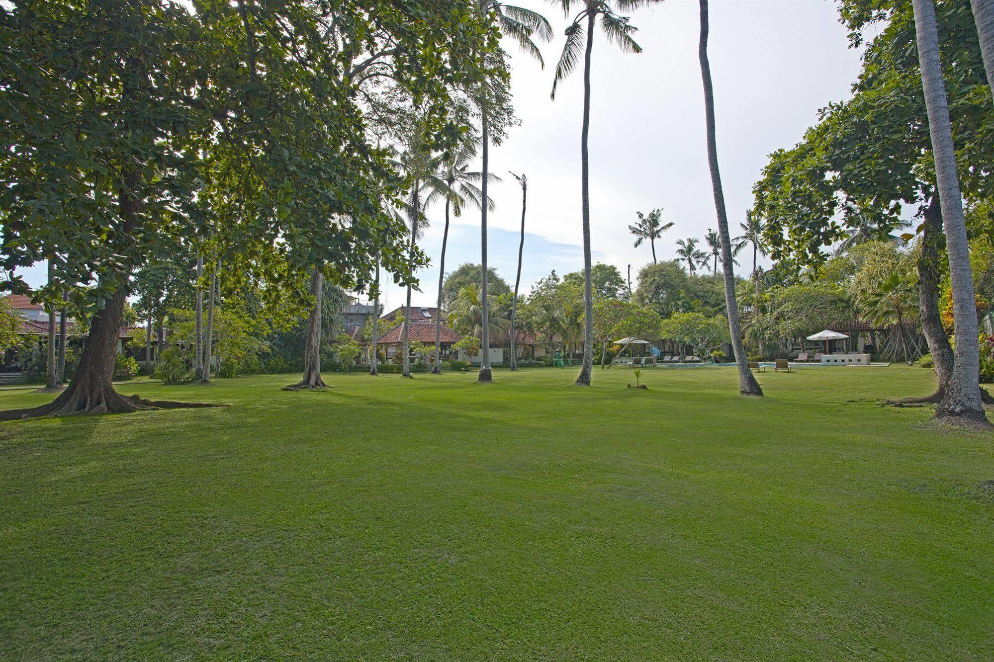 Natah Bale Villas Sanur  Luaran gambar